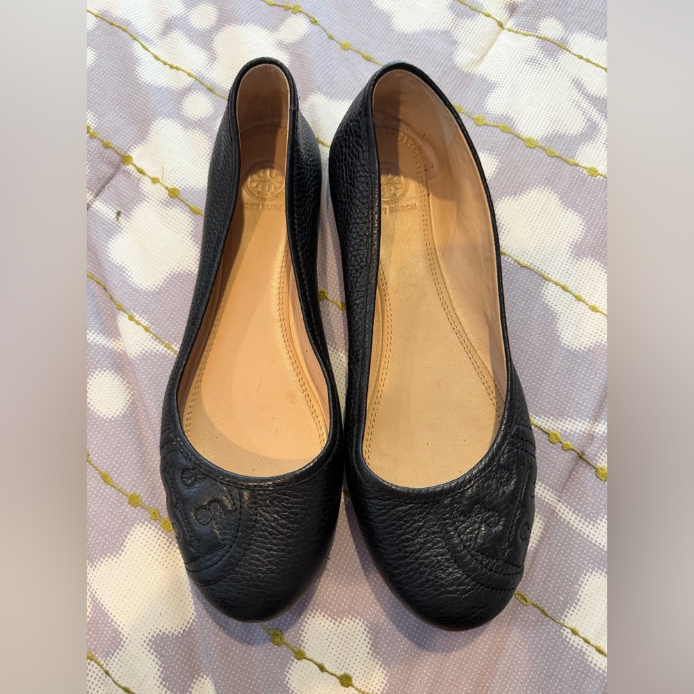 Tory Burch Black Flats